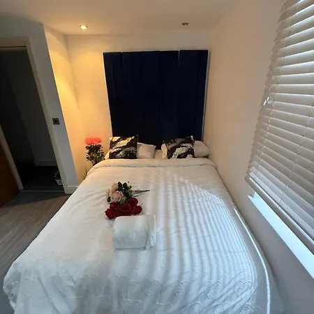 Echelon Executive 1 Bradford (West Yorkshire)